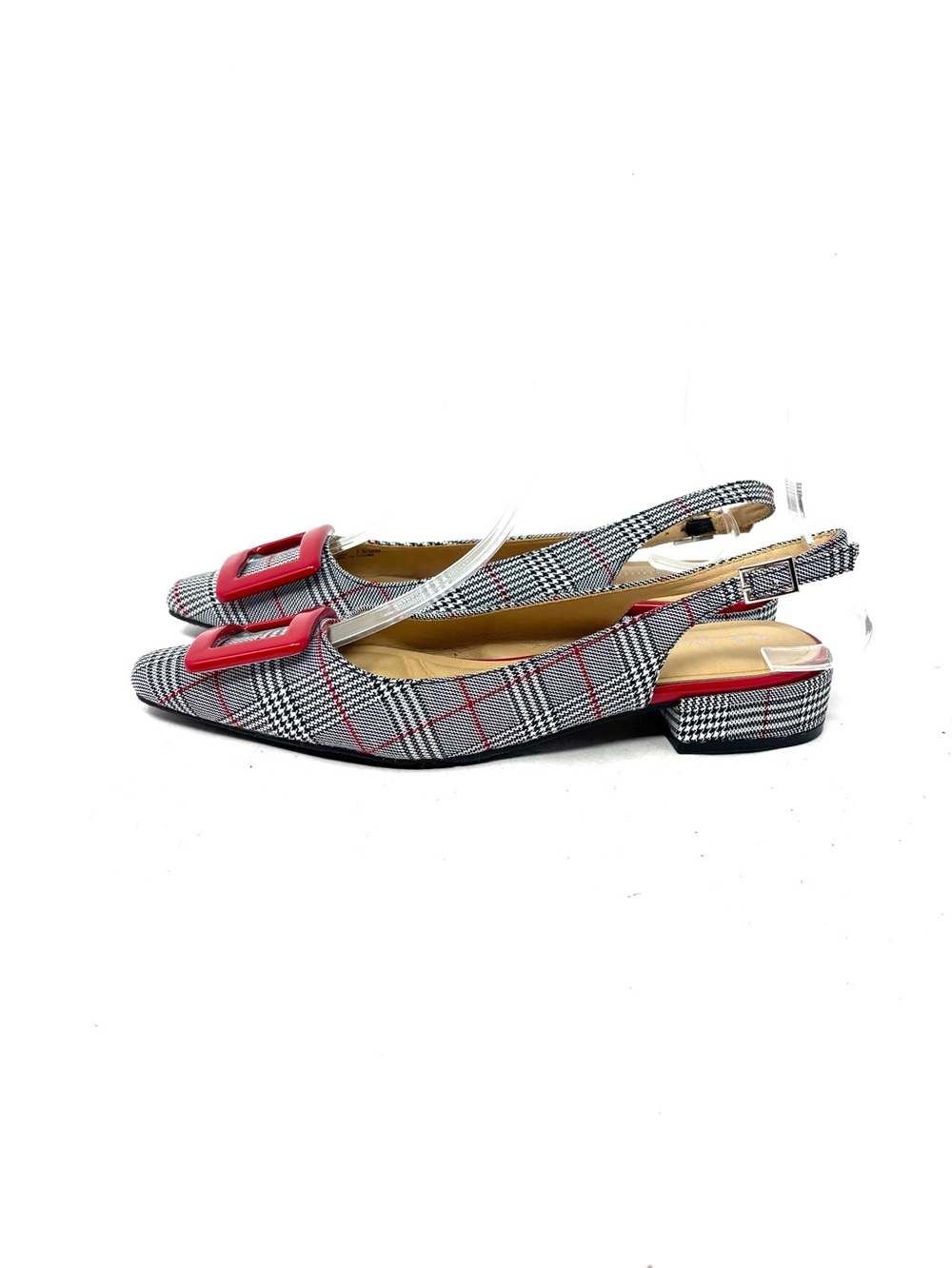 NEW CL by Laundry Flats
